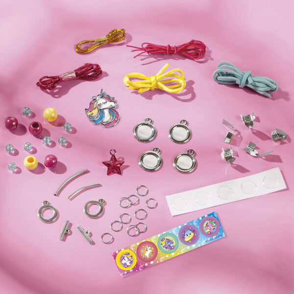 Unicorn 2 to 1 Suitcase - Image 17
