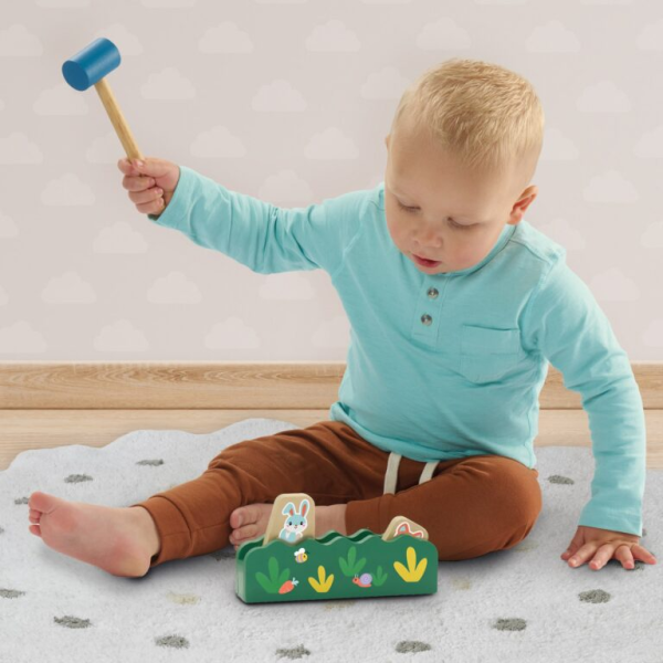 Wooden hammer bench peek-a-boo - Image 5