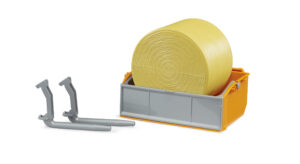 Accessory: Tractor loading box with forks + 1 round bale