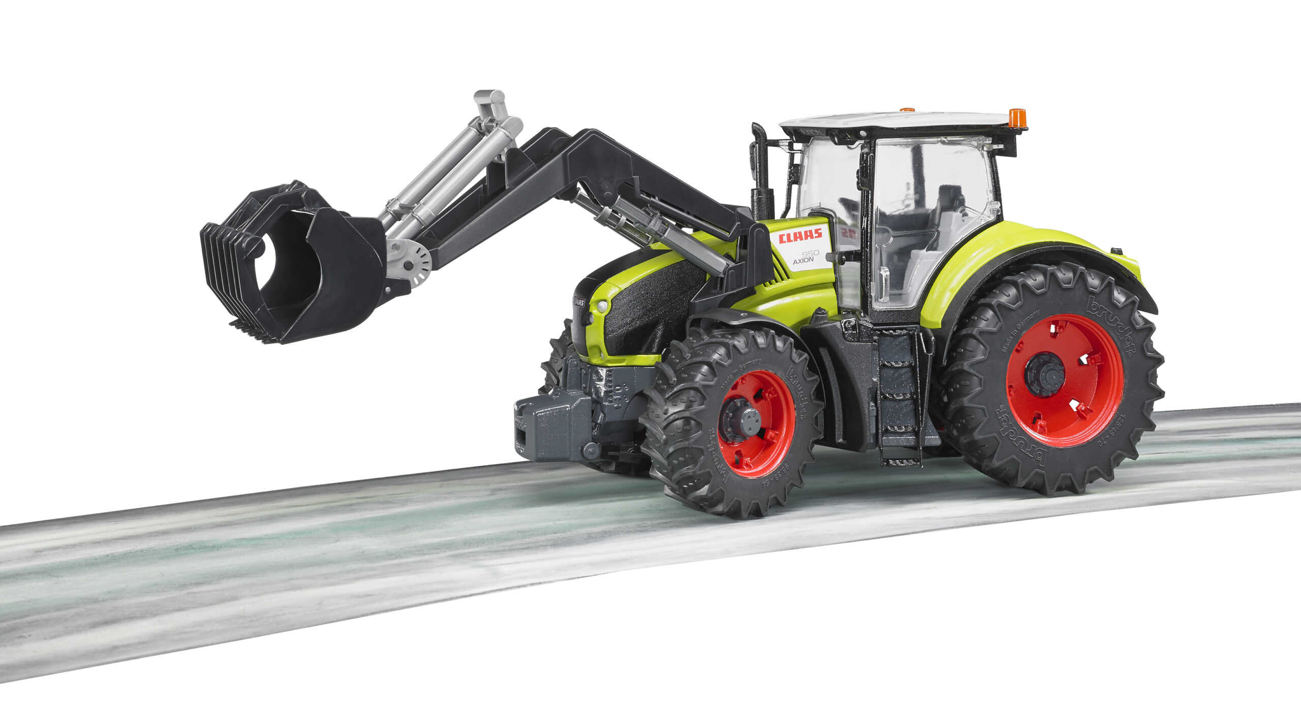 Claas Axion 950 Tractor with Front Loader Toy - Image 5
