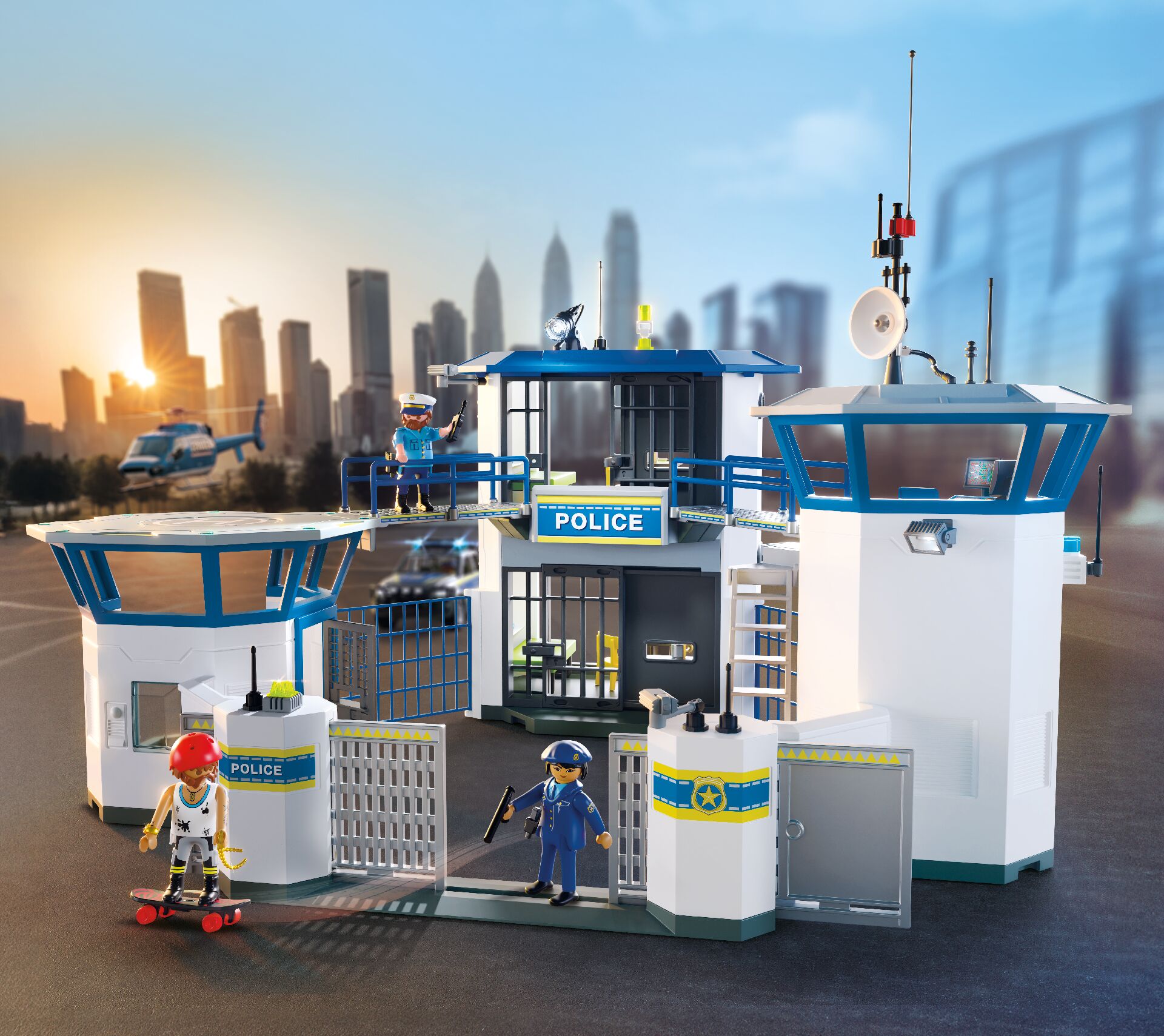 Playmobil Action Heroes Police Command Centre 71873 - Image 4