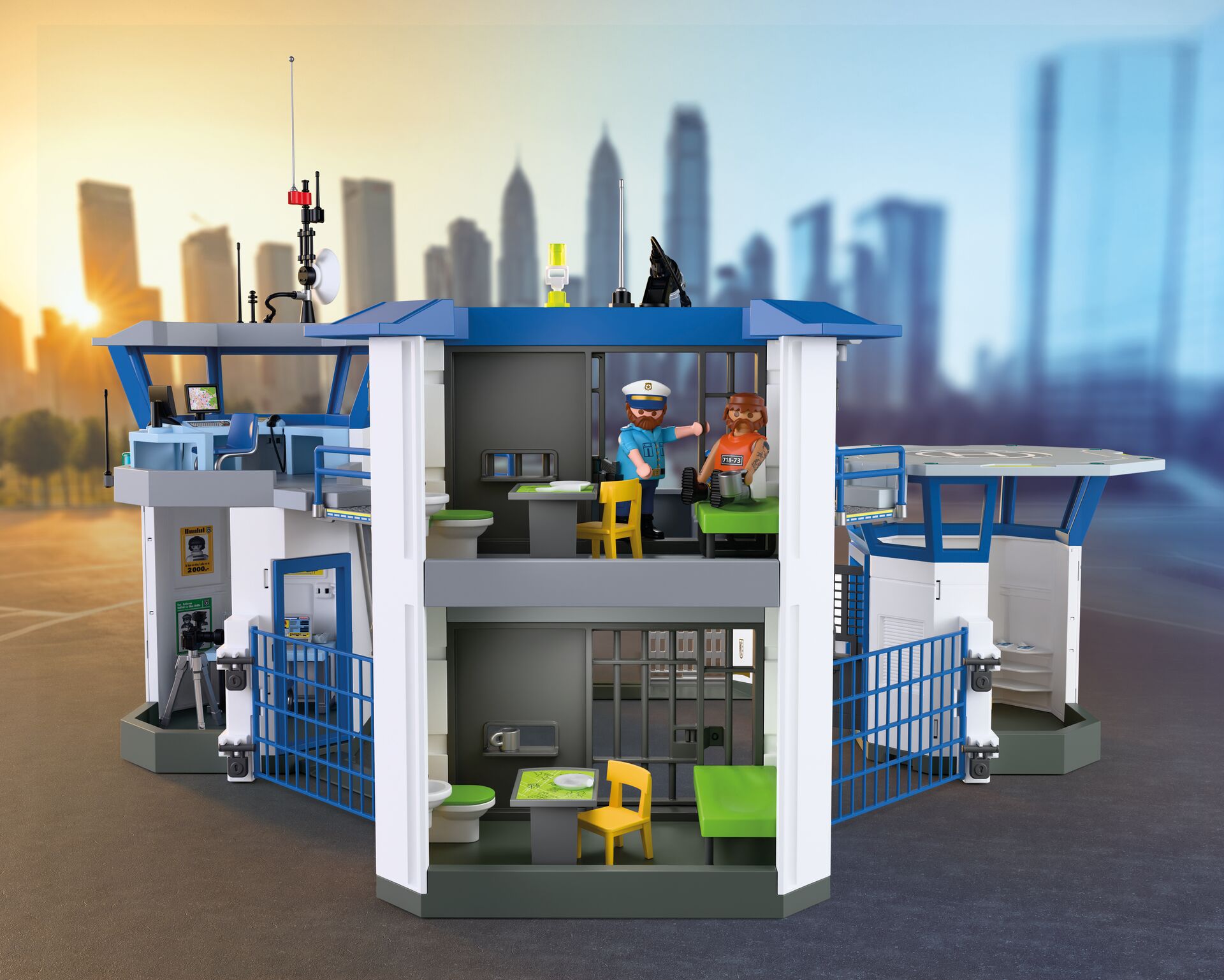 Playmobil Action Heroes Police Command Centre 71873 - Image 6