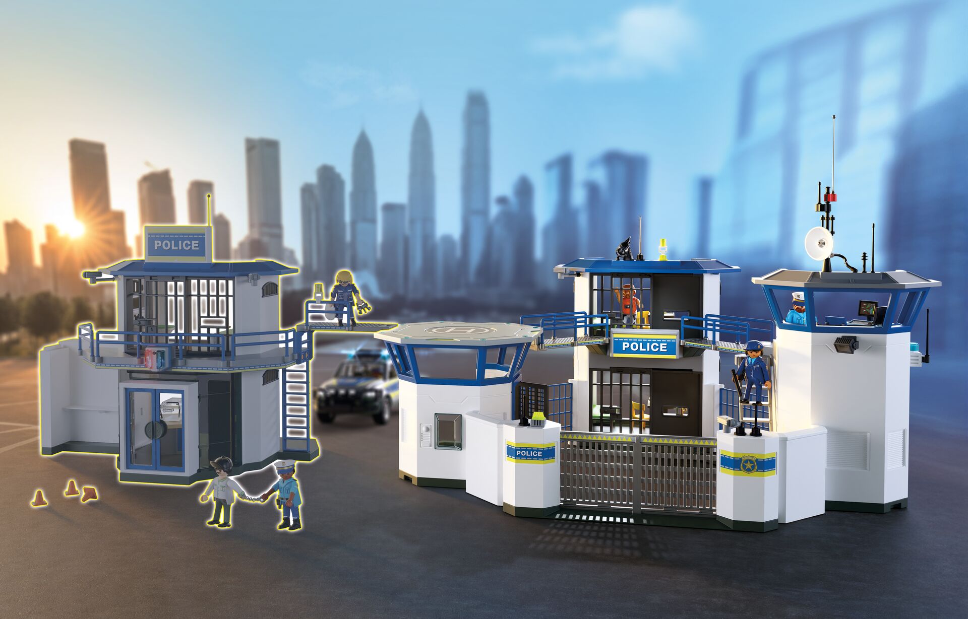 Playmobil Action Heroes Police Command Centre 71873 - Image 3